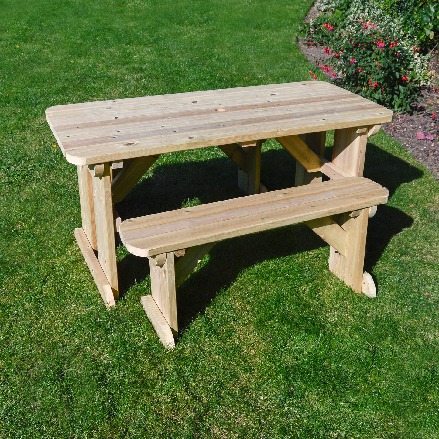 Tinwell Picnic Table And Bench Set