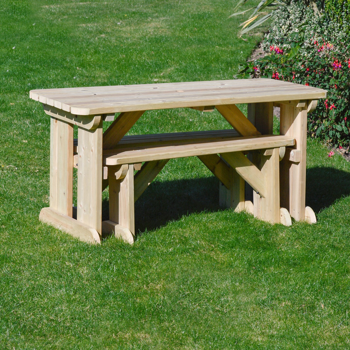 Tinwell Picnic Table And Bench Set