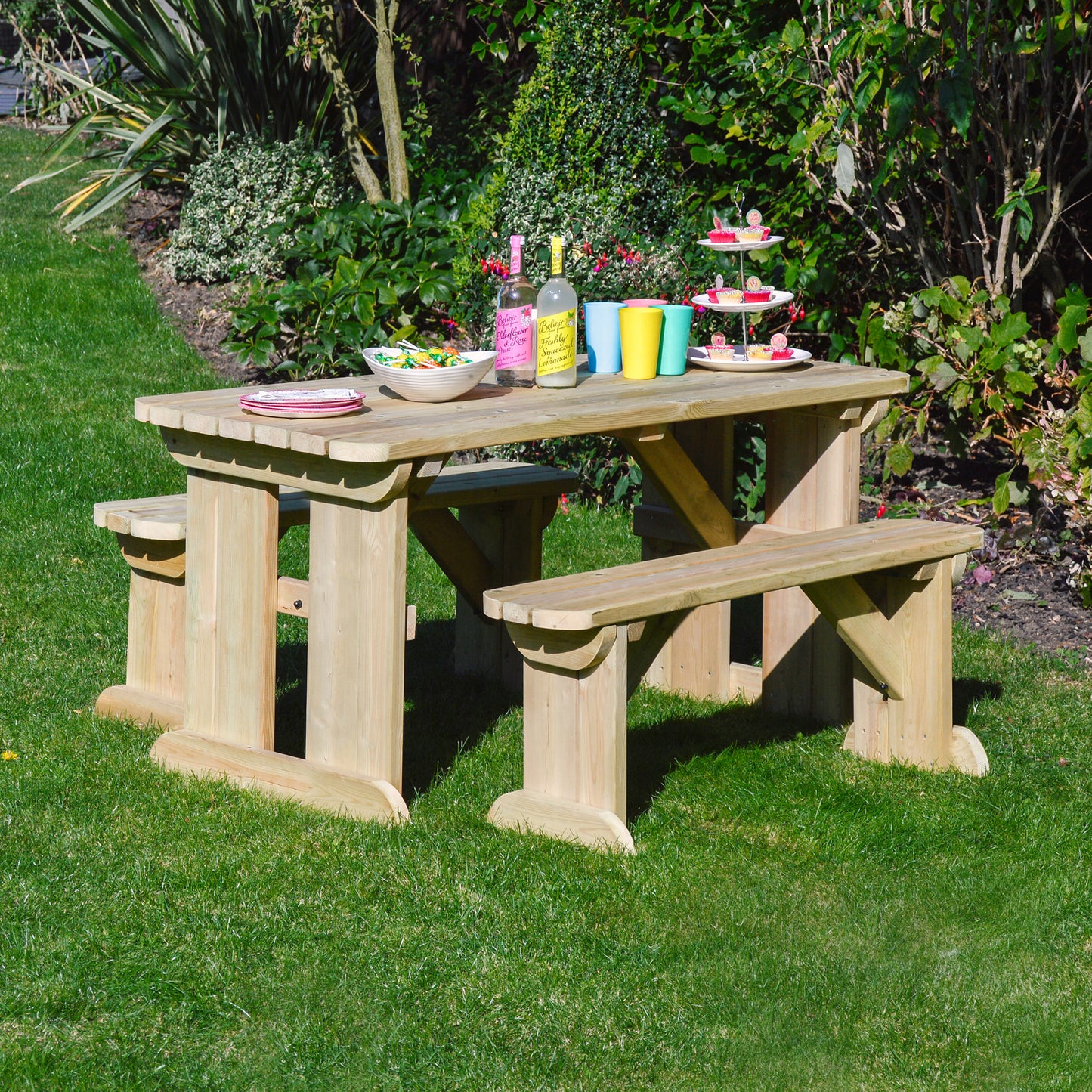 Tinwell Picnic Table And Bench Set