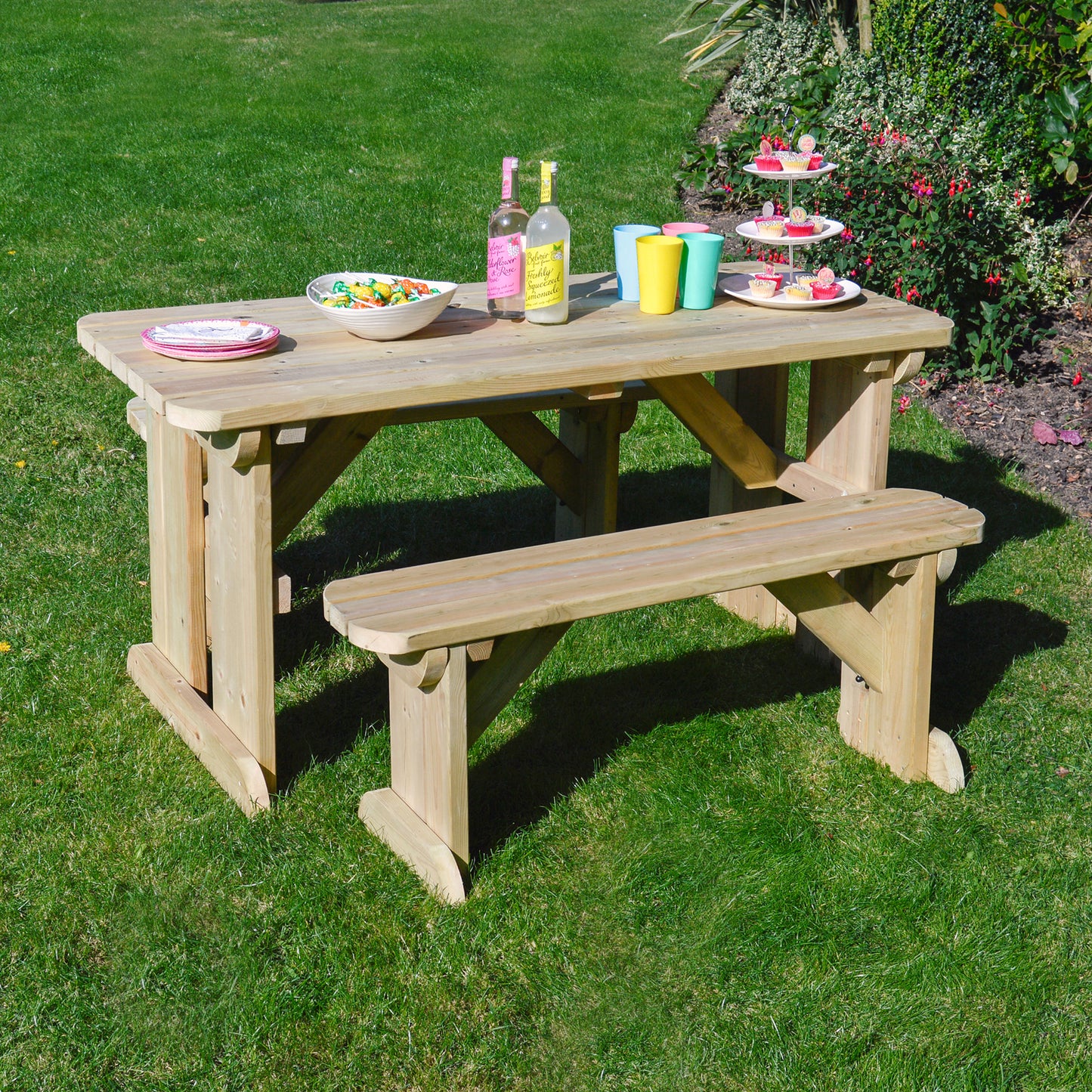 Tinwell Picnic Table And Bench Set