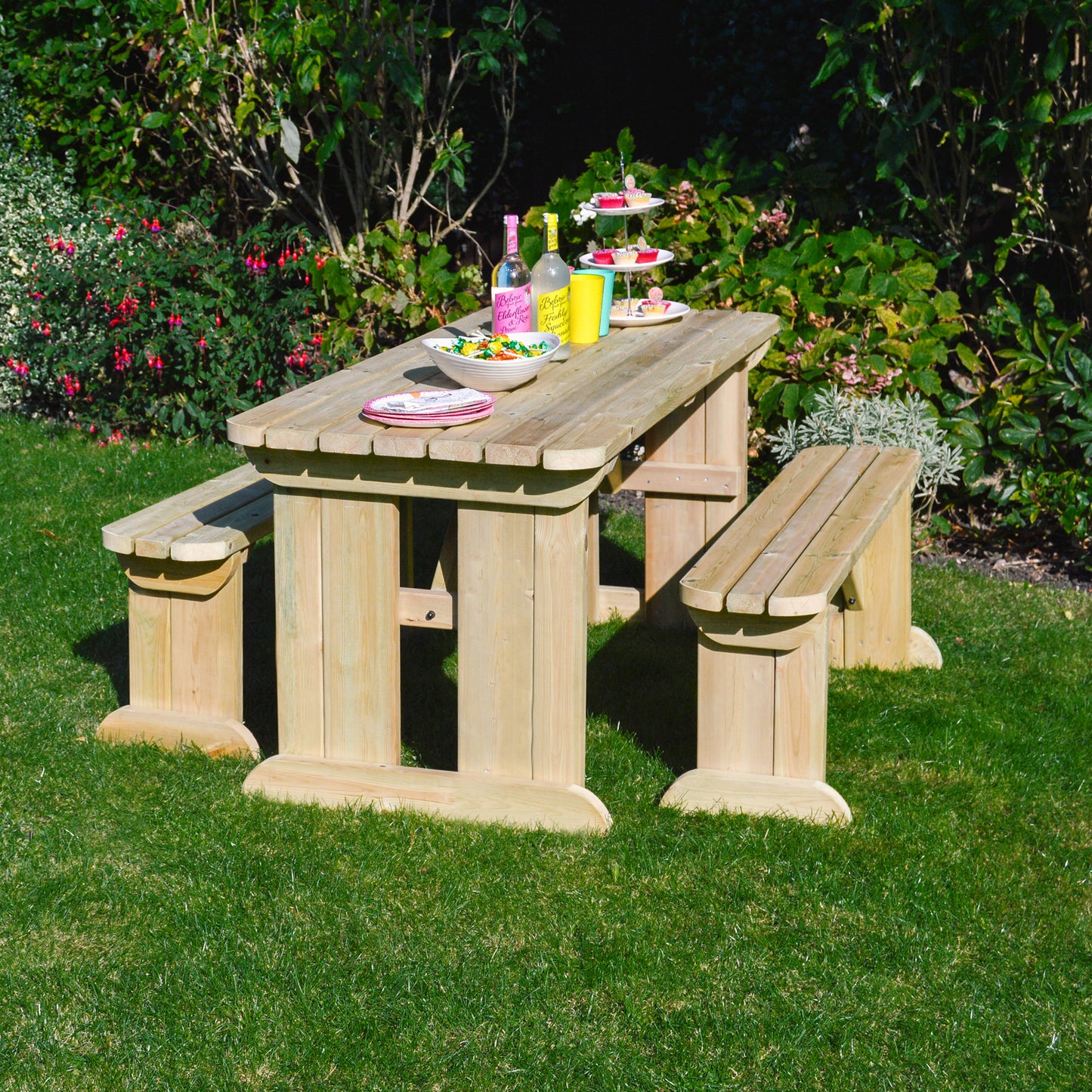 Tinwell Picnic Table And Bench Set