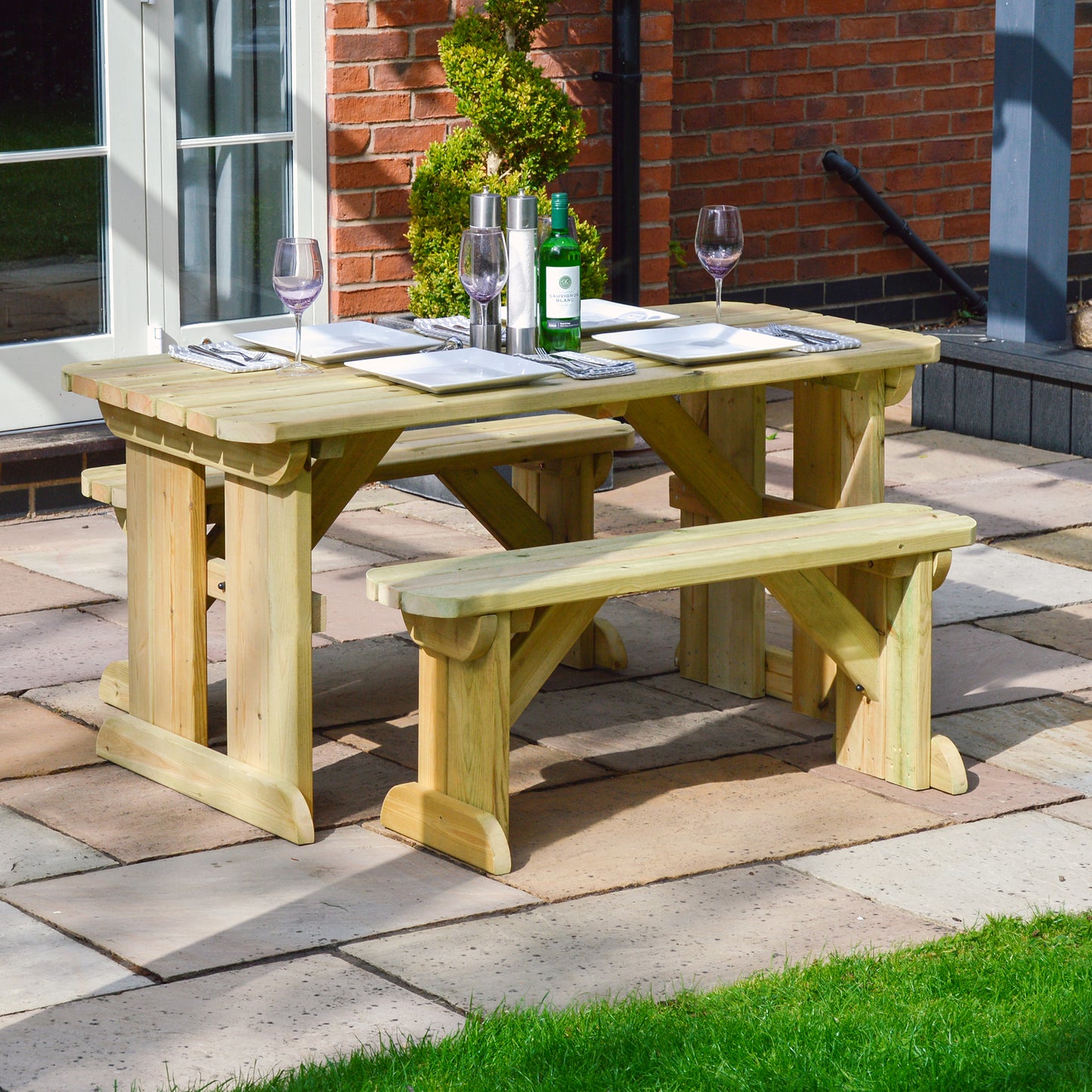 Tinwell Picnic Table And Bench Set