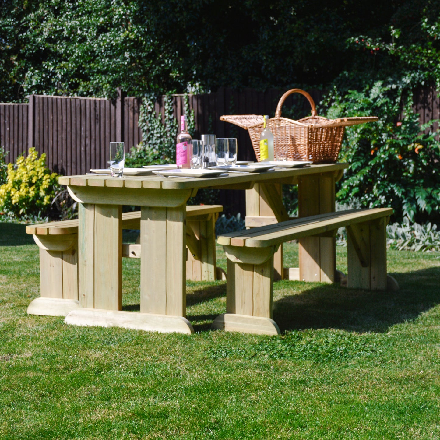 Tinwell Picnic Table And Bench Set